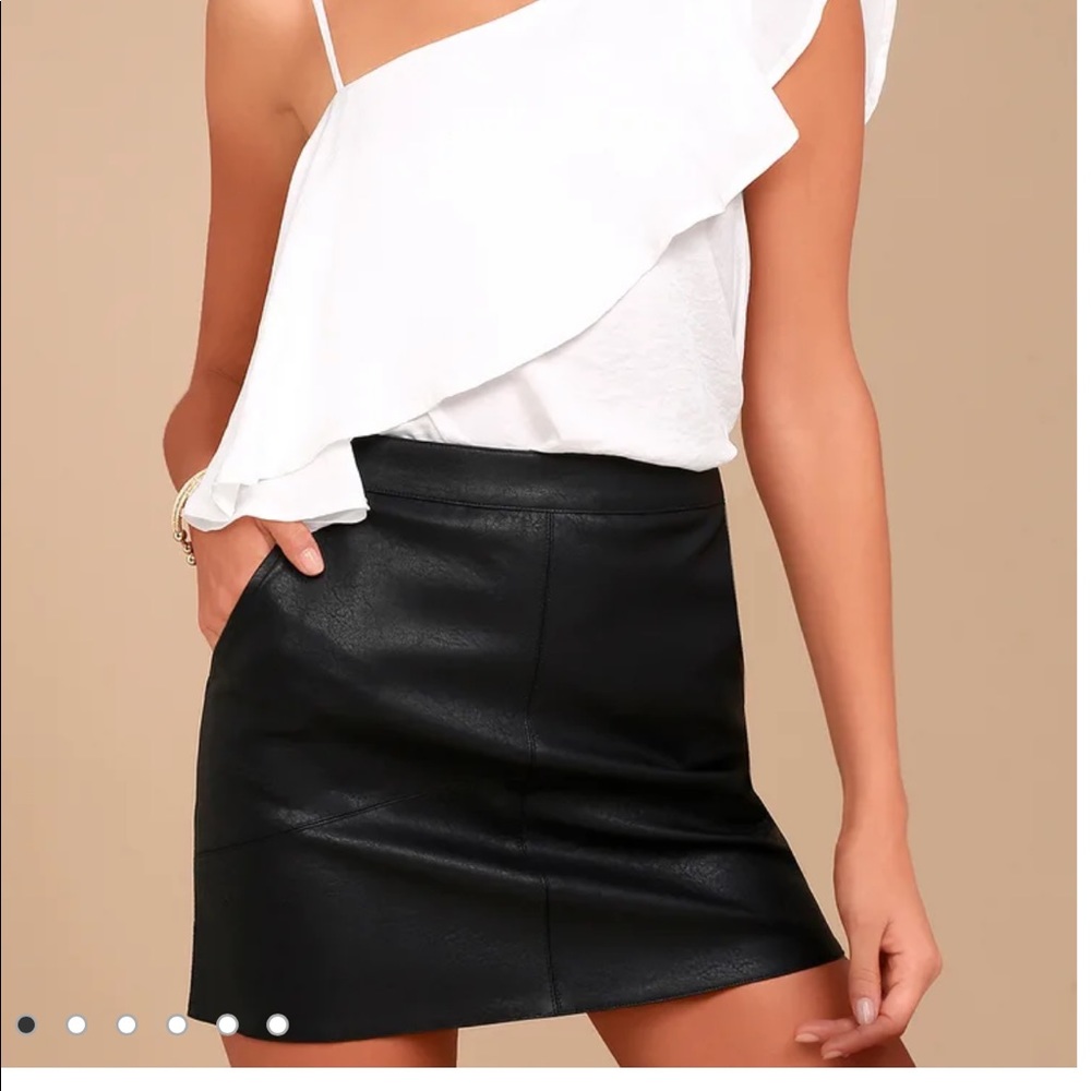 Black Leather Mini Skirt Vegan -WORN ONCE